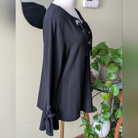 INC International Concepts Women's Size Medium Black Silver Embellished Top - Picture 4 of 11